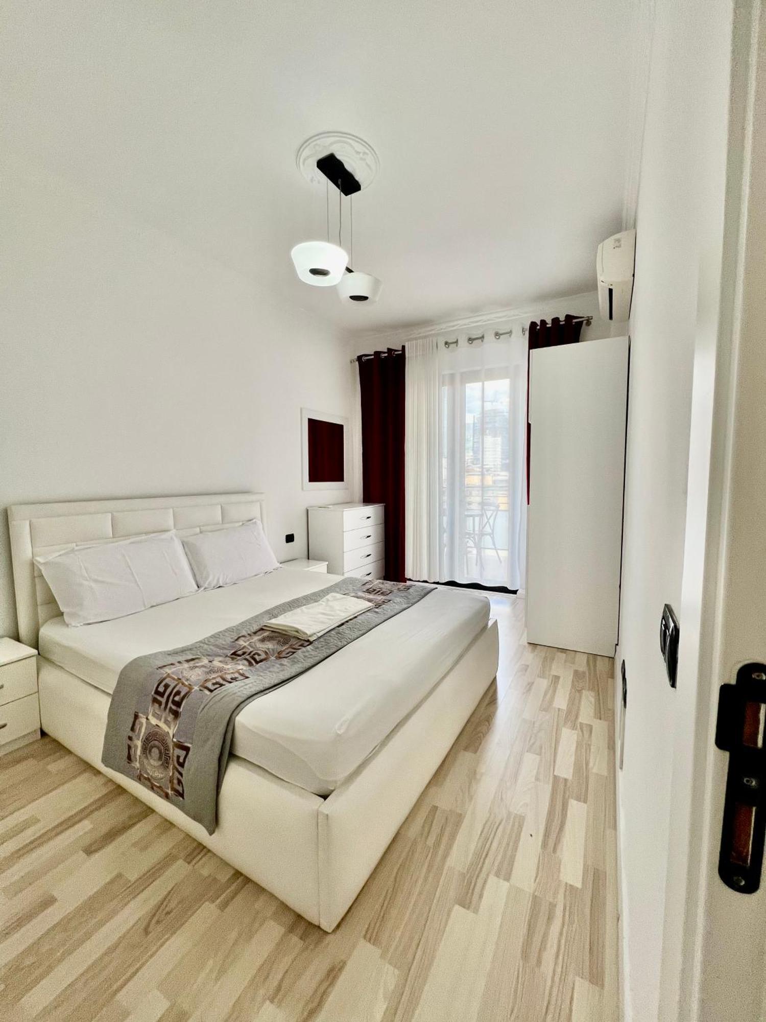Spiranca Downtown Comfort Apartment Tiranë Luaran gambar
